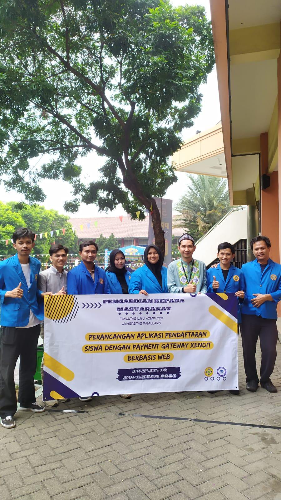 Berkolaborasi dengan Mahasiswa Pamulang: Madrasah Pembangunan UIN Jakarta Hadirkan Inovasi PPDB Online